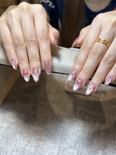 09 Nail Studio