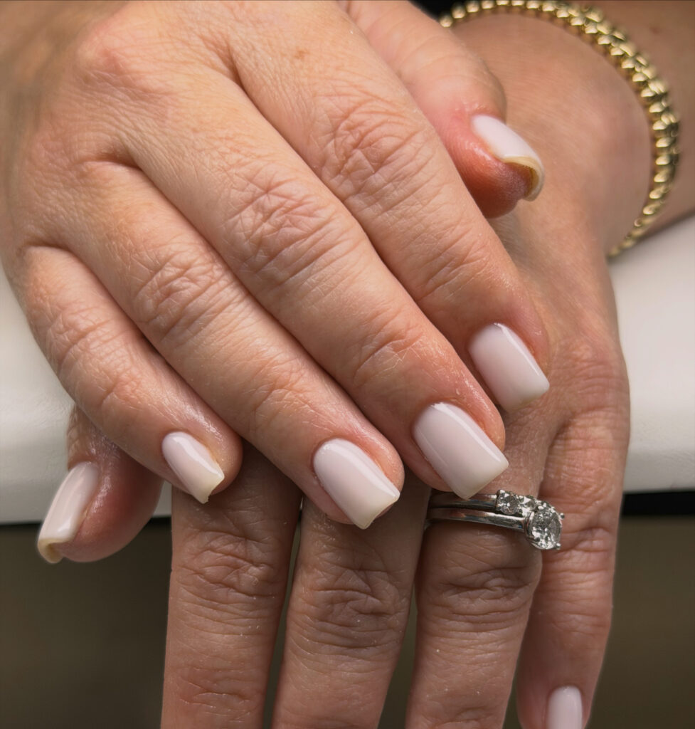 Ana beauty nails