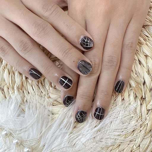 De Nail Beauty
