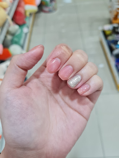 Deserve Nails & Brow