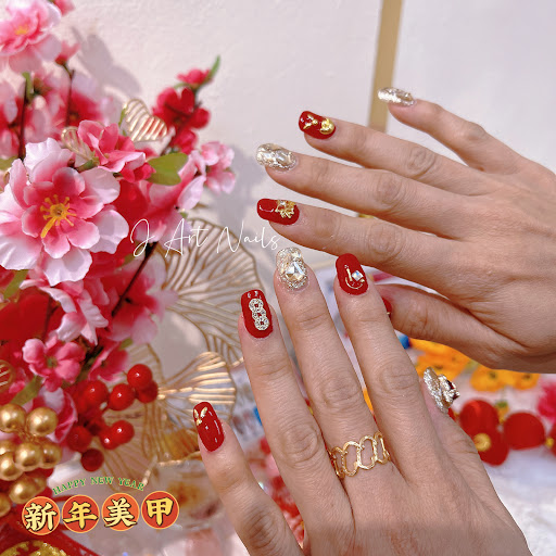 J Art Nails