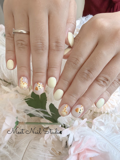 Meet Nail Studio
