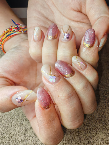 Nail blossom signature