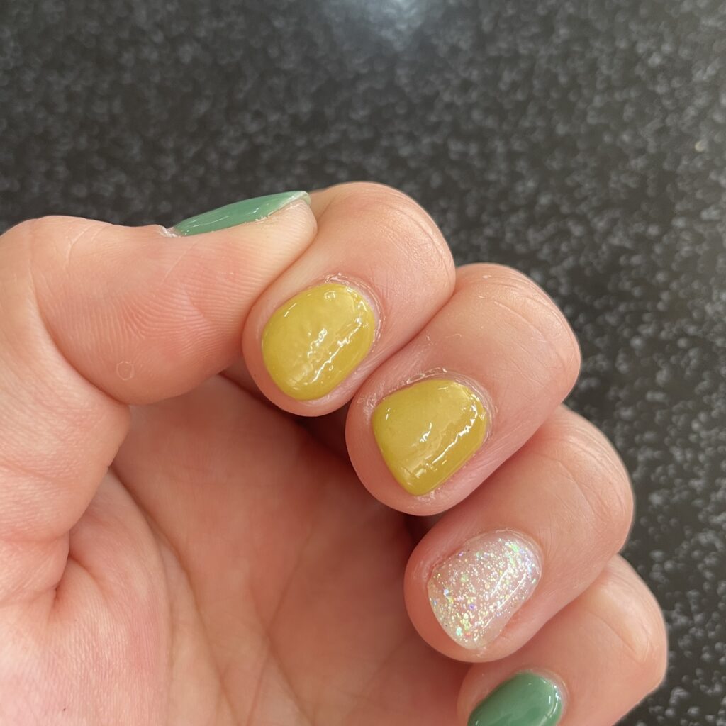Nine Nail Art Beauty