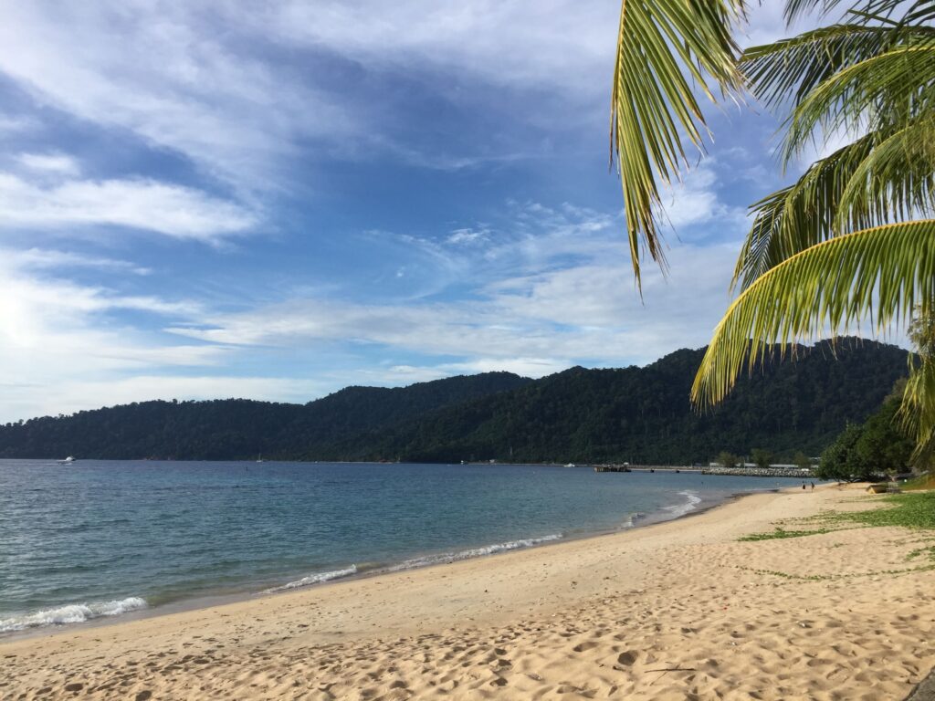 Pantai Kampung Tekek