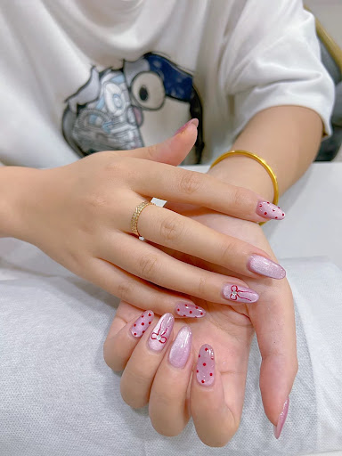 SHI NAIL