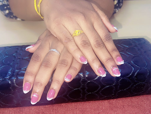 TAILOR TOUCH (Indian Boutique & Nail Art)