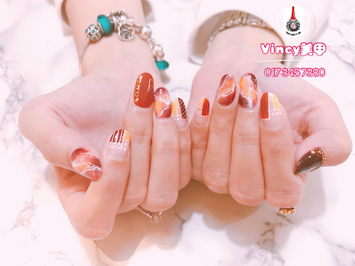 Vincy Nails & Spa (16 Sierra)